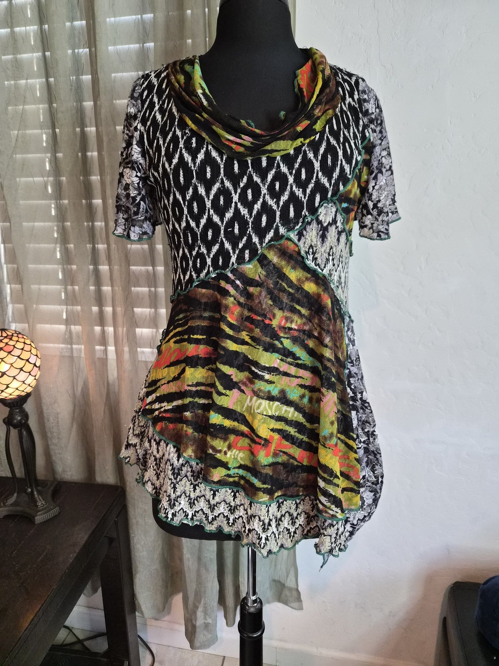 RARE FIND! "Nita Ideas" Brand Asymmetrical Mixed-Print Tunic Top #0383